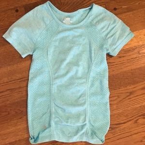 Athleta Girl Shirts & Tops - Athleta girl short sleeve top medium Athleta Girl Shirts & Tops - Athleta girl short sleeve top medium
